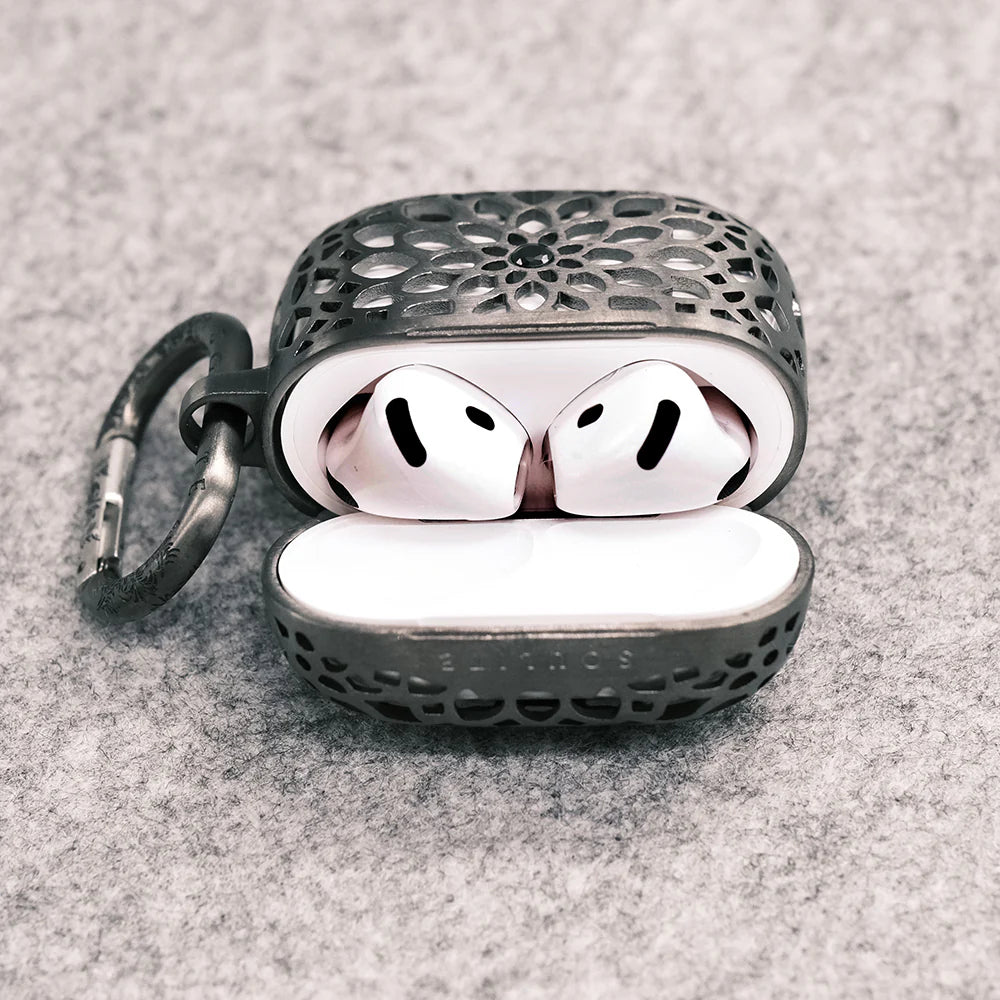 AirPods 4 Case 【Flower Vibes Black】