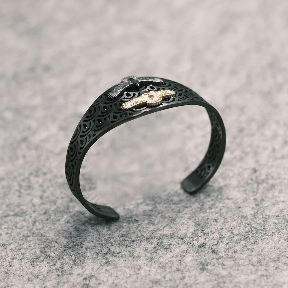 Oval Cloud Eagle Black L