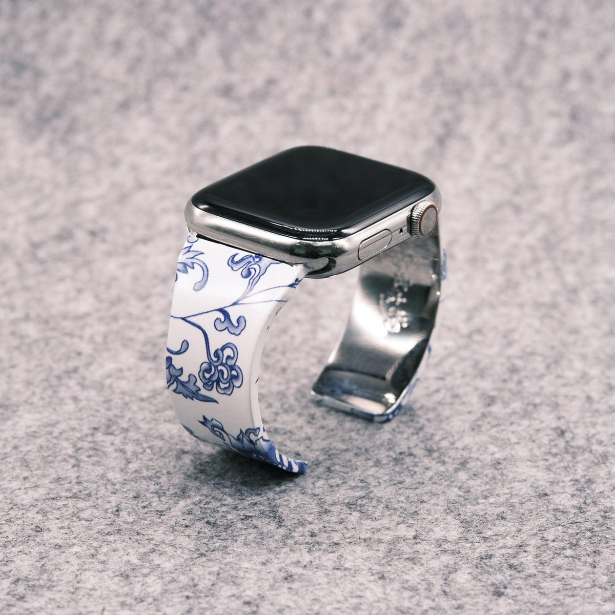 BLUE WHITE PORCELAIN AppleWatchバングル
