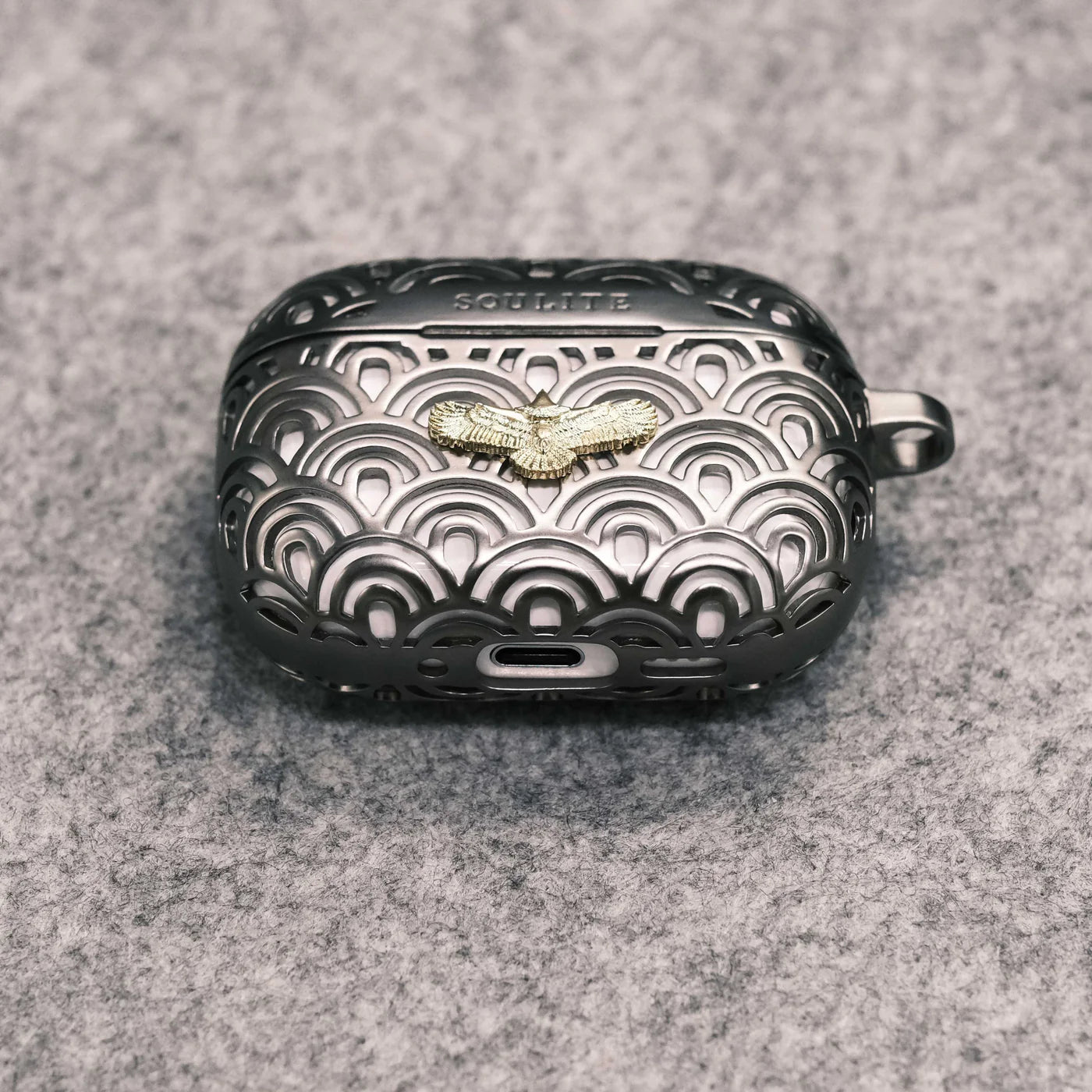 AirPods Pro 3 Case 【Eagle Vibes Black Pro】