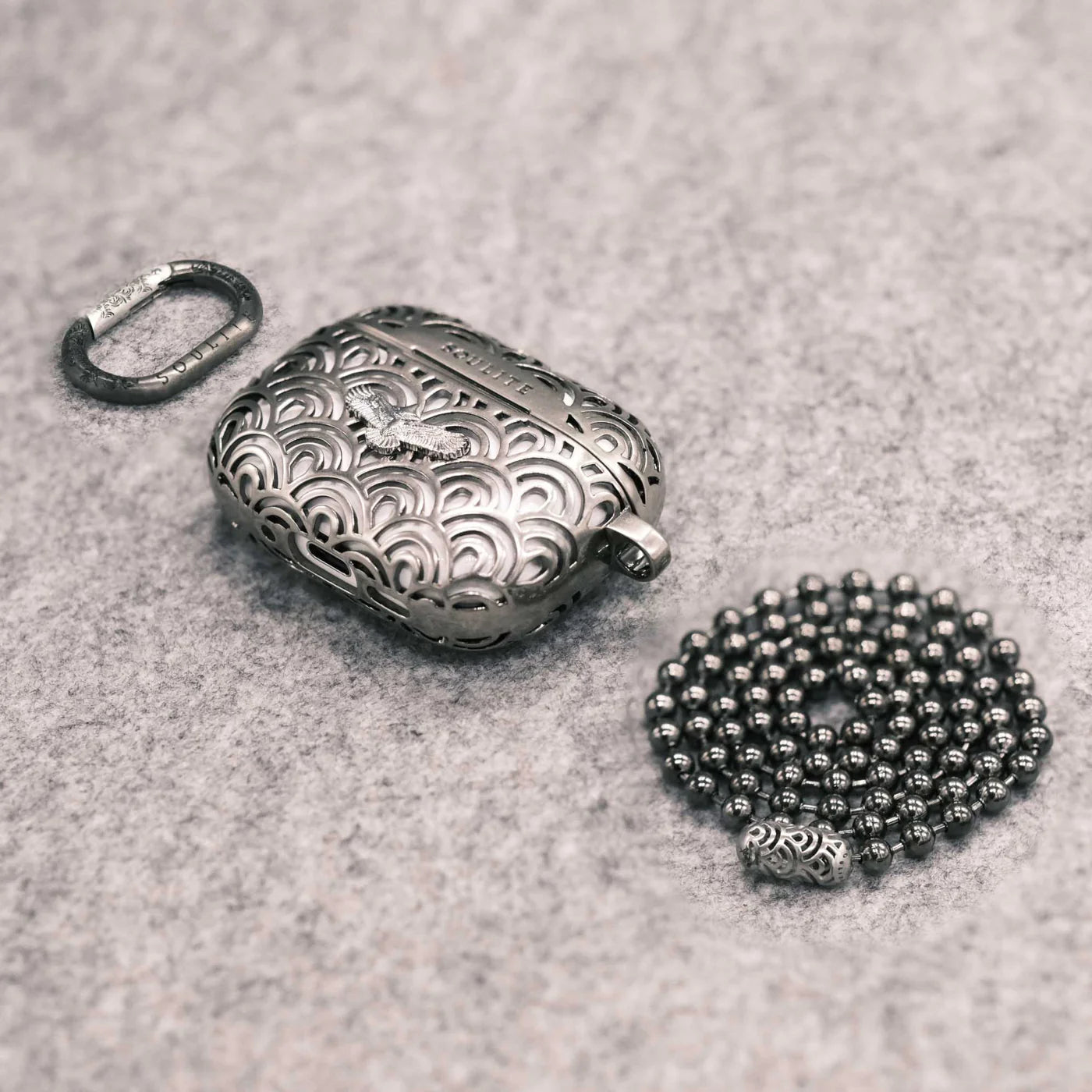 AirPods Pro 3 Case 【Eagle Vibes Silver Pro】