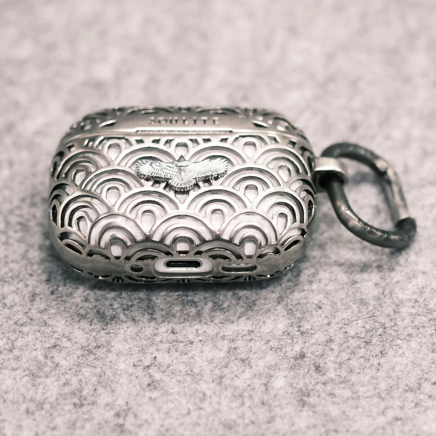 AirPods Pro 3 Case 【Eagle Vibes Silver Pro】