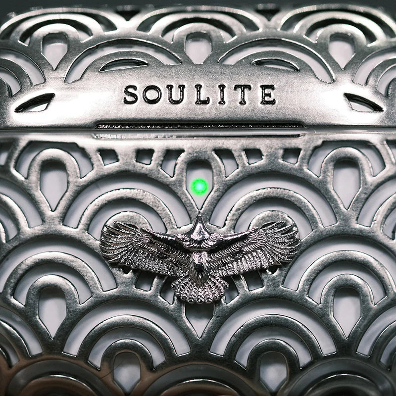 AirPods Pro 3 Case 【Eagle Vibes Silver Pro】