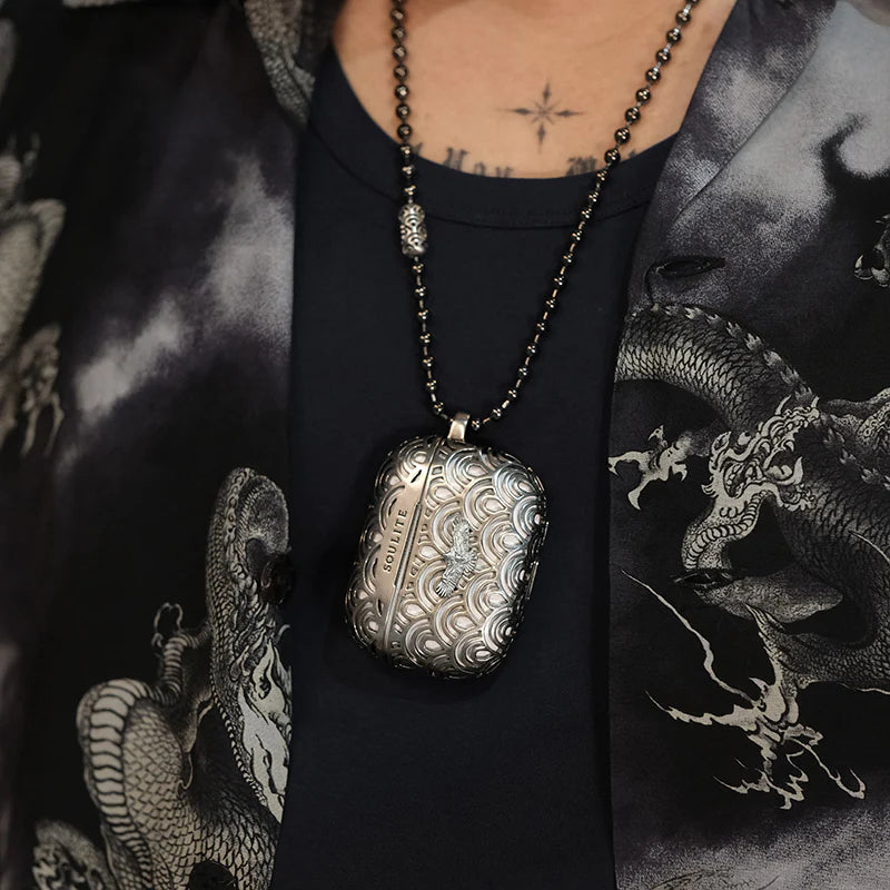 AirPods Pro 3 Case 【Eagle Vibes Silver Pro】