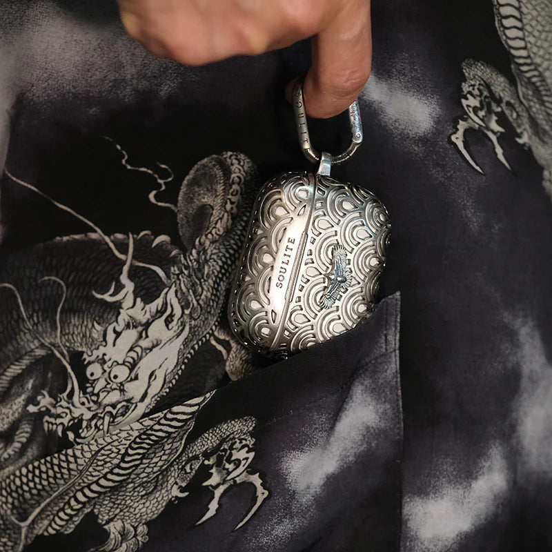 AirPods Pro 3 Case 【Eagle Vibes Silver Pro】