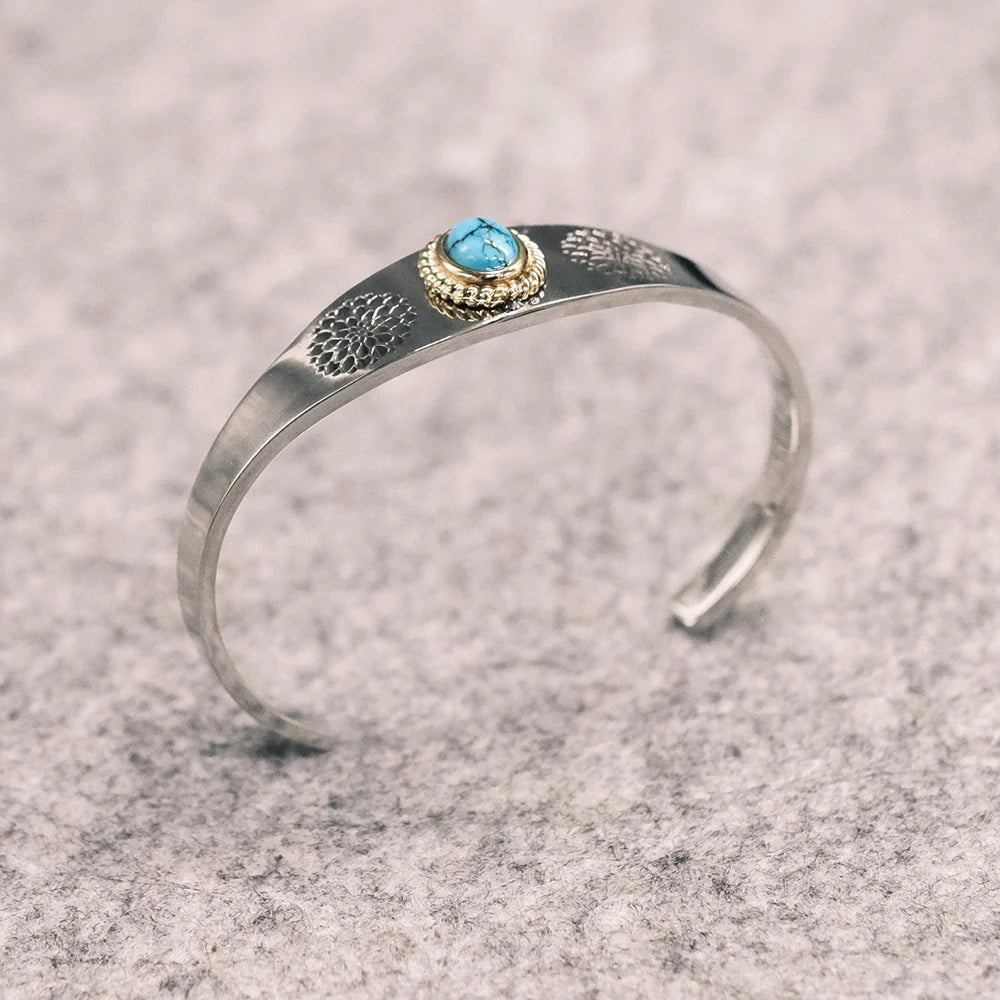 OVAL TURQUOISE SILVER BANGLE