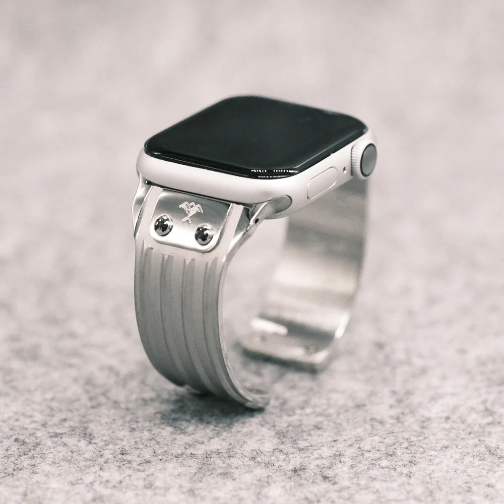 未使用 SOULITE DOUBLE SCOUT Apple Watchバングル 未使用 SOULITE DOUBLE SCOUT Apple Watchバングル
